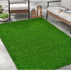 8/10 Artificial Green Grass Turf 