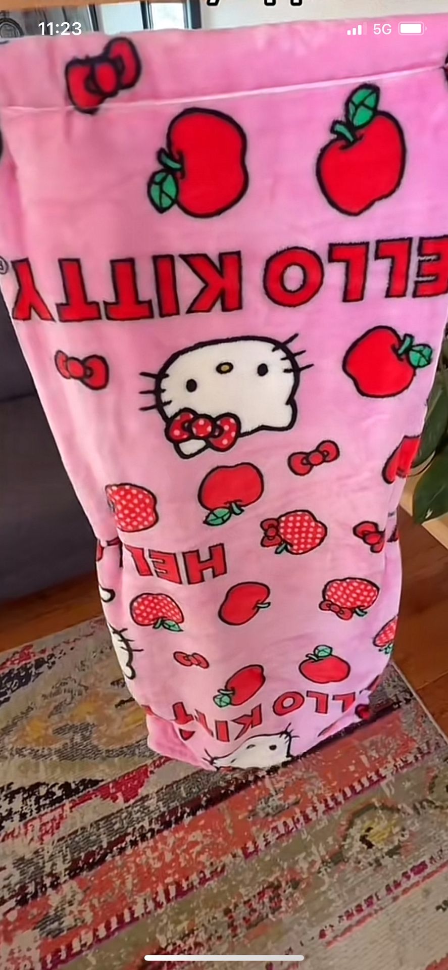 Hello Kitty Blanket