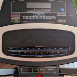 NordicTrack L 6.0s Treadmill – Excellent Condition