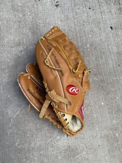 Rawlings lefty baseball ⚾️ glove 12”
