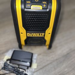 Dewalt Bluetooth Speaker 