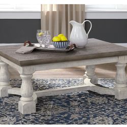 Signature Design by Ashley Havalance Cocktail Table T814‑1