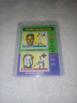 Like Mint 1975 Topps Baseball Card  #193 - Yogi Berra & Roy Campanella