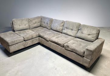 STARTOGOO  3 Piece Sectional Sofa with Reversible Chaise Lounge