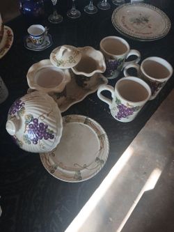 Ceramic Grape Motif Dinnerware Set