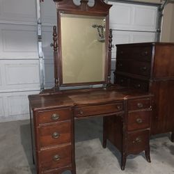 Dresser