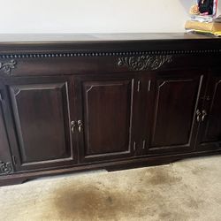 Beautiful Hardwood Cabinet Buffet Dark Brown/espresso - Hand Carved Details BEAUTIFUL!