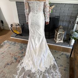*NEW* Wedding dress Size 6 White Lace Off The Shoulder With Detachable Lace Cape