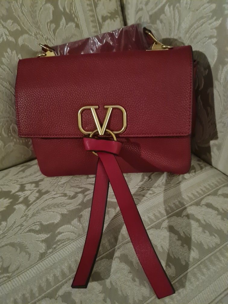 VLTN DESIGNER WINE COLOR PURSE WITH 2 HANDLE