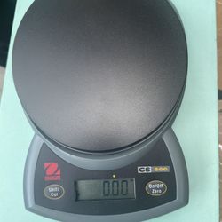 Scale OHAUS Compact CS200