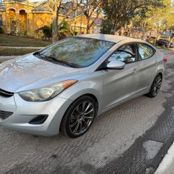 2013 Hyundai Elantra
