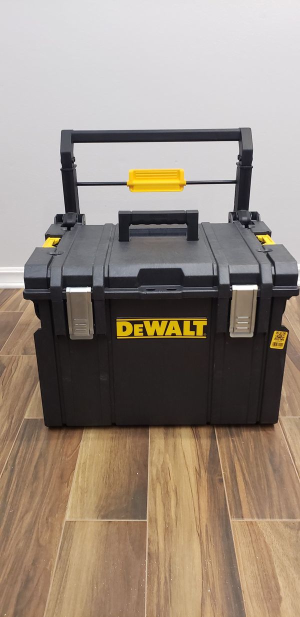 Dewalt tool box for Sale in San Diego, CA OfferUp