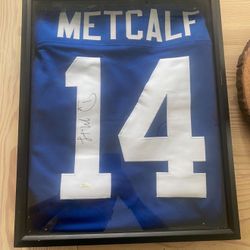 D.K. Metcalf JSA Certified Autographed  Pick up in Orting  DK Seahawks Steelers Christmas 