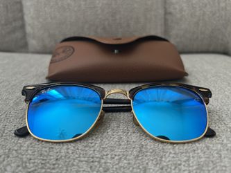 NEW Ray-Ban RB3016 Clubmaster Square Sunglasses Sand Havana on Gold Mirrored Blue w/ Leather Case