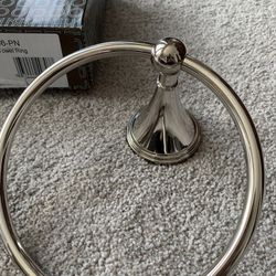 Traditional Towel Ring