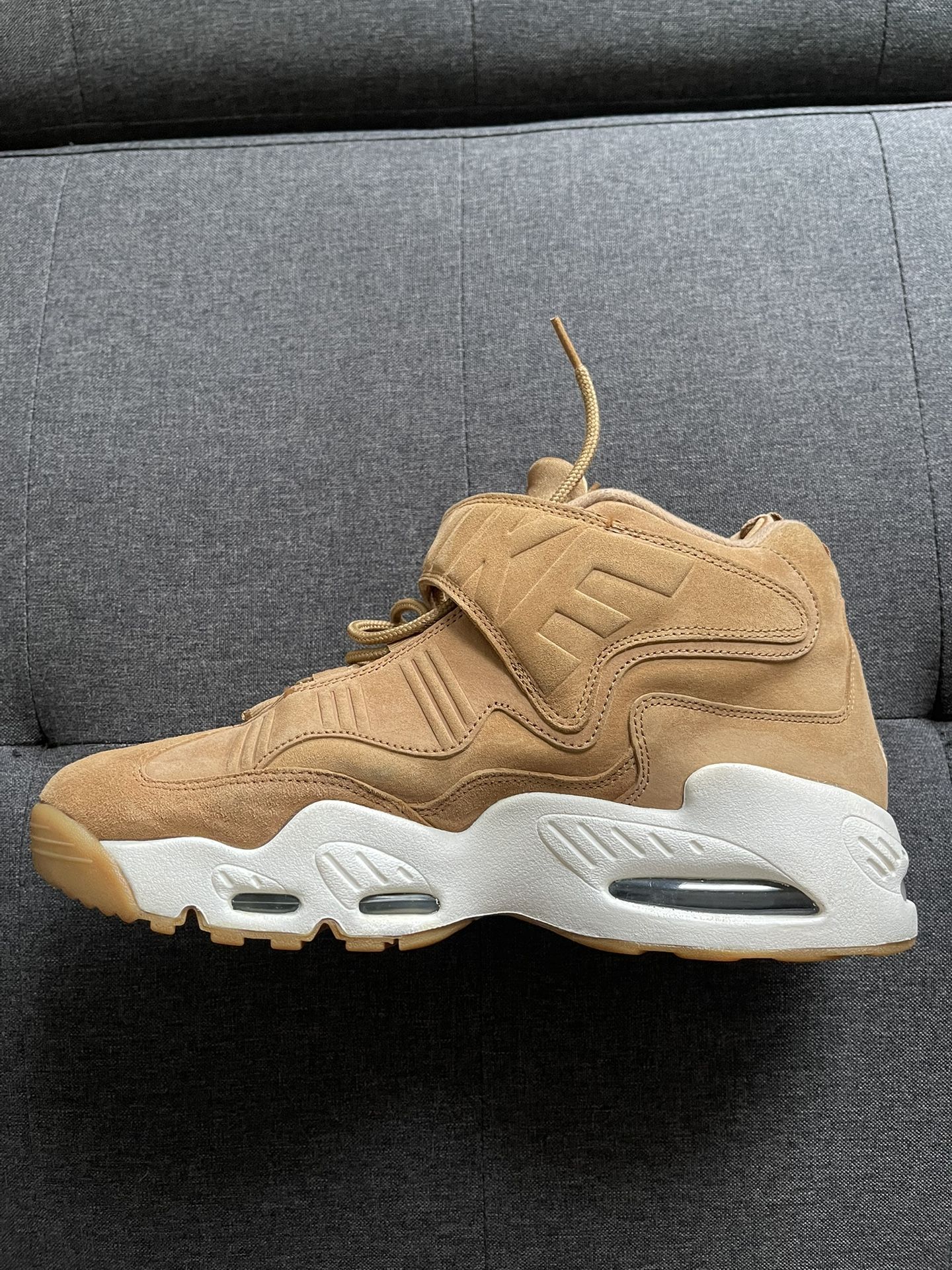 Nike Air Griffey Max 1 “Wheat”.