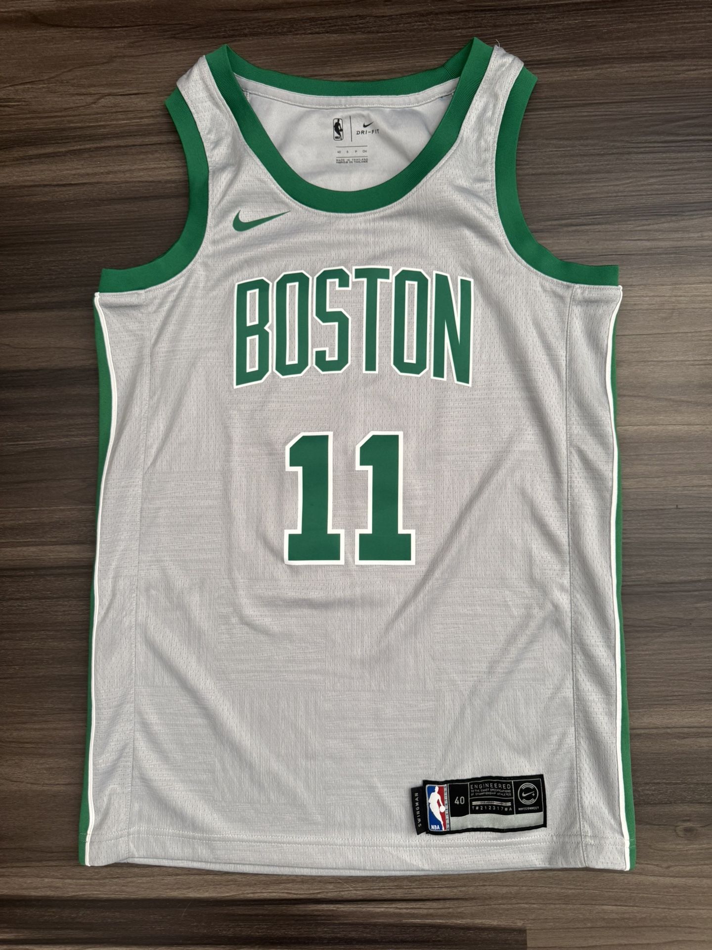 Nike Boston Celtics Kyrie Irving #11 NBA City Edition Swingman Jersey Men’s 40 S 100% authentic. Good condition, lightly worn. The Nike Boston Celt