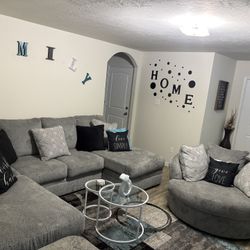 2 Pc Sofa Set with Swivel Oversized Lounge Chair 