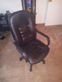 Black Leather Office Chair with Wheels