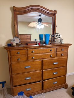 Dresser