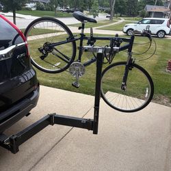 Yakima  swing away bike rack