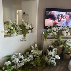 Pre-sale Available March 15 Wedding Flowers