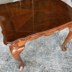 Antique Cherry Wood End/corner Table
