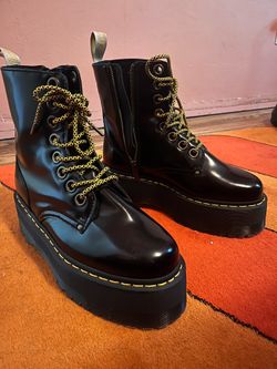 Dr Martens Jadon Max VEGAN women’s 9