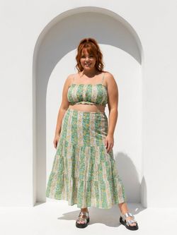 Rhode 100% cotton 2 Piece Set Crop Top Tiered Midi Skirt Green Floral  2xL boho