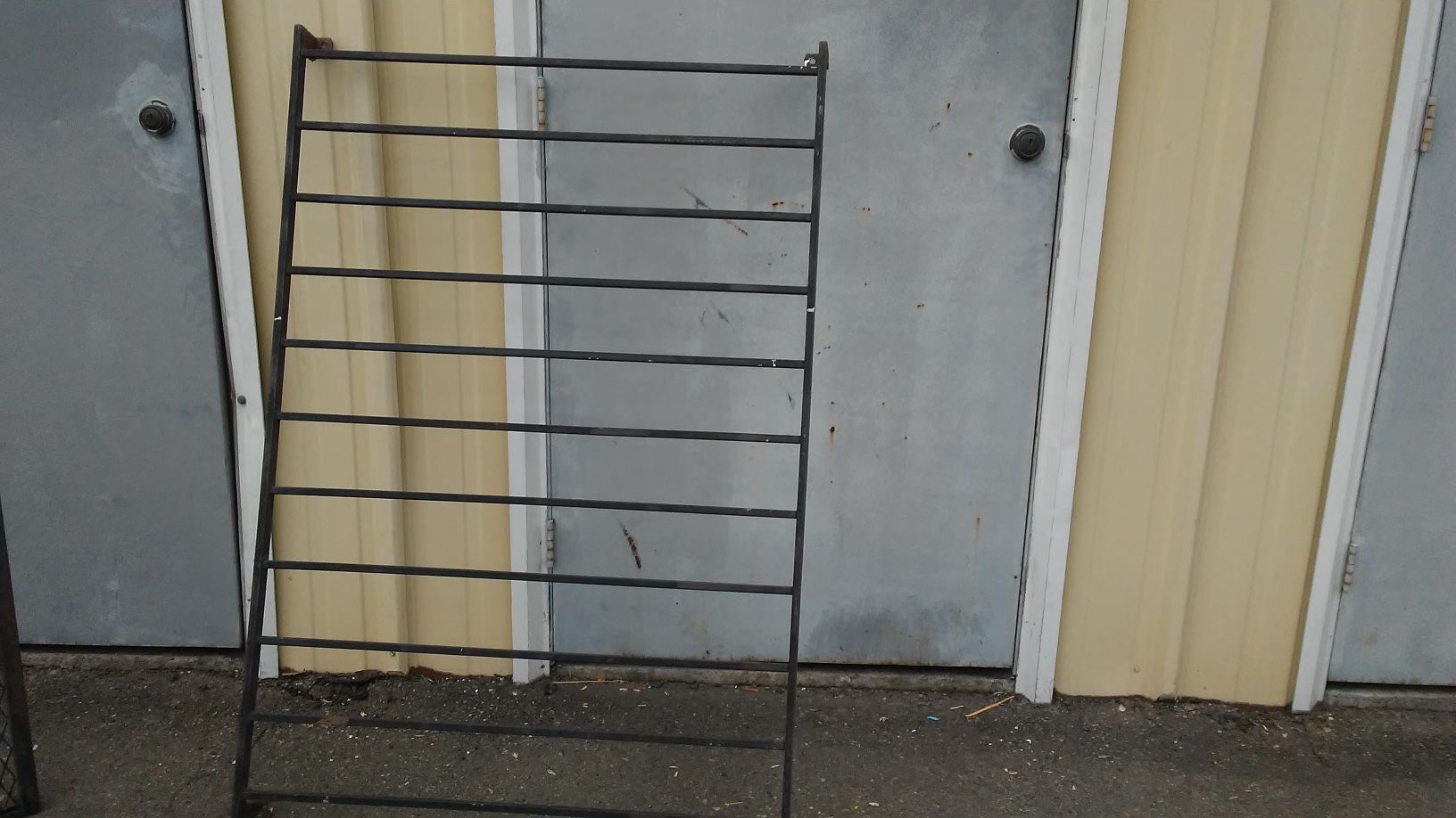 Heavy Duty Cast Iron Security Bars Set For Sale