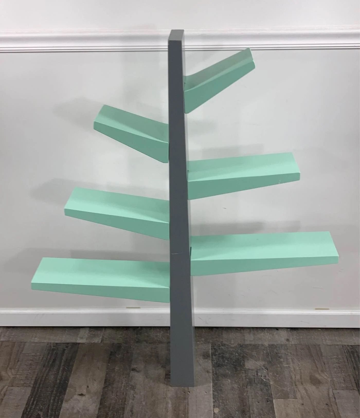 Tree Bookshelf For Kids