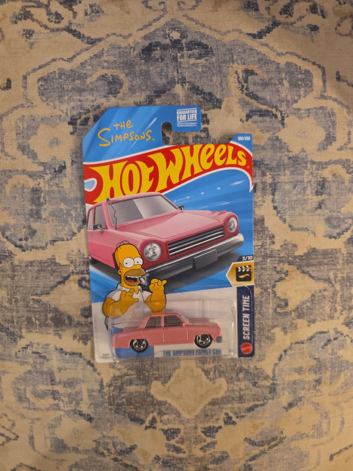 Hotwheels the Simpsons family car screen time.
