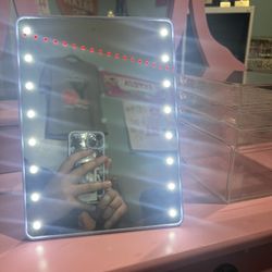 Small Vanity Miror