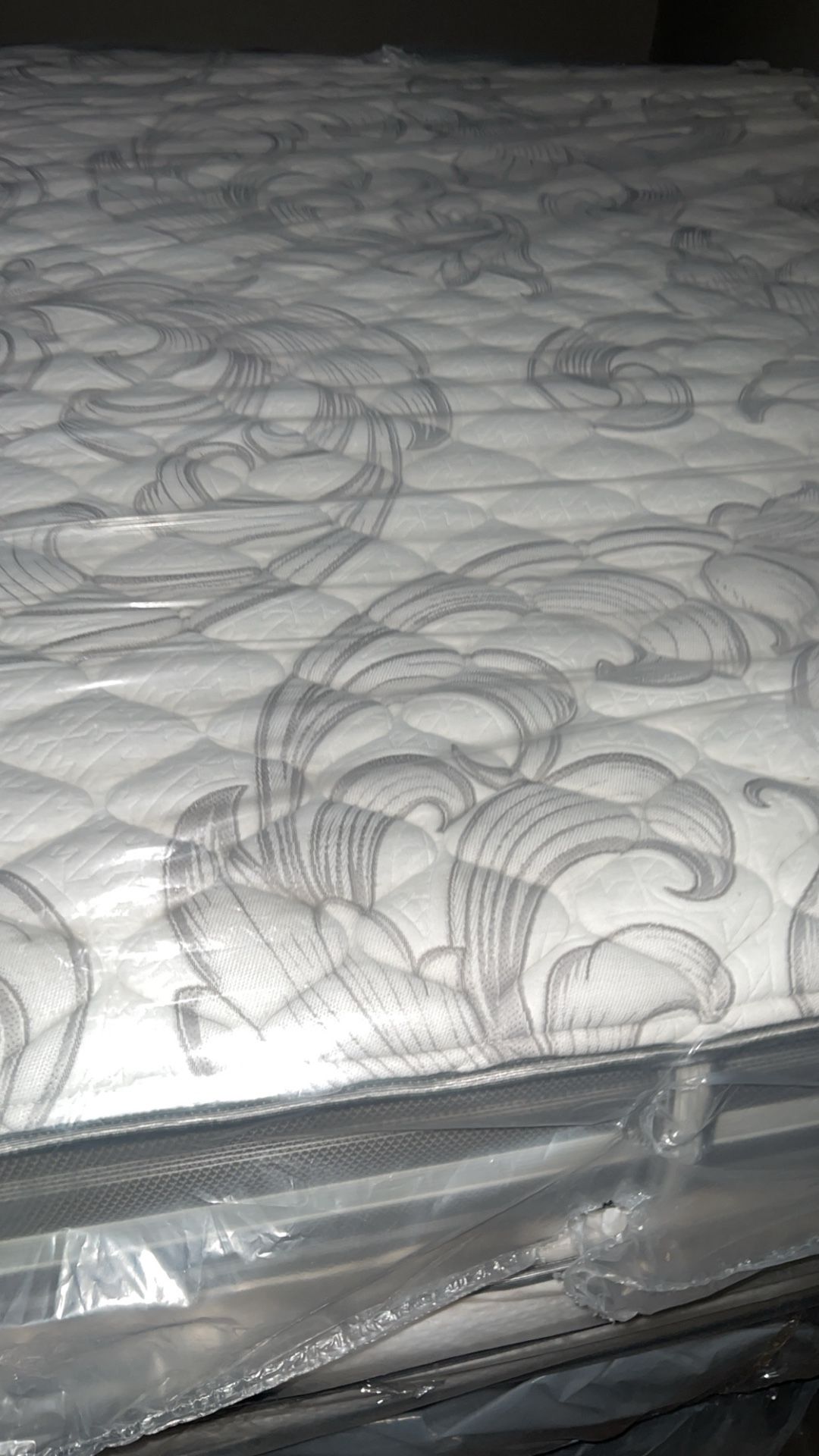 King Size Mattress And Box Spring