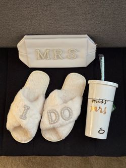 Wedding - Mrs accessories