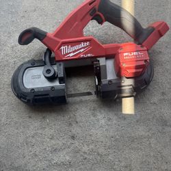 Band Saw Milwaukee FUEL