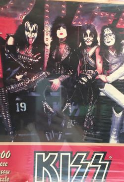 Kiss 1000 piece puzzle