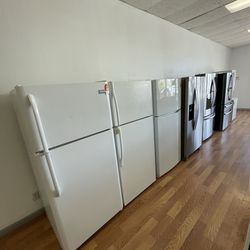 Frigidaire top freezer