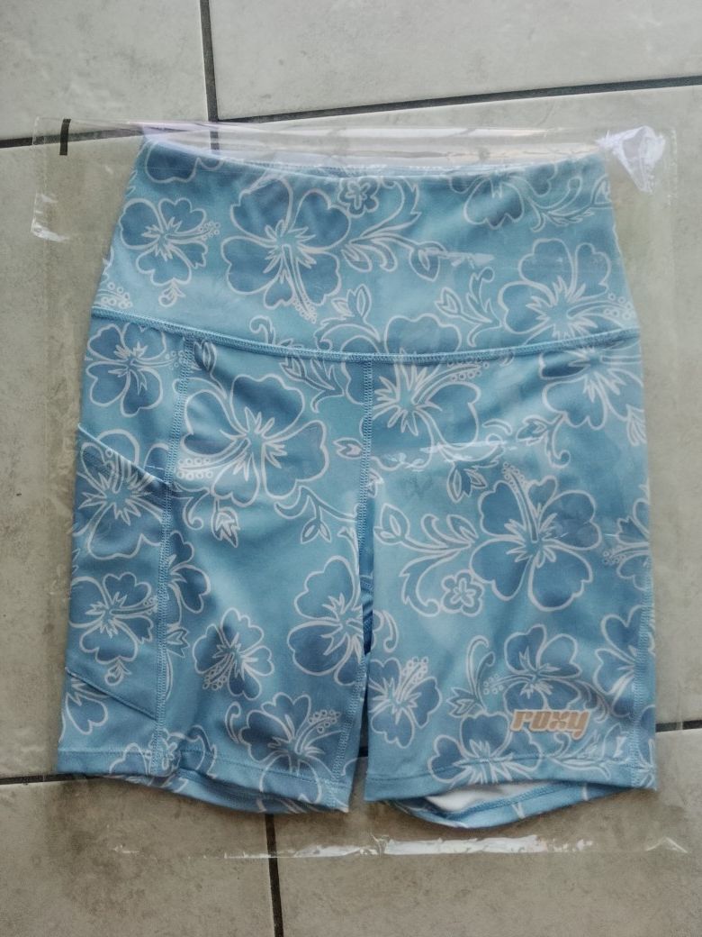 Roxy Juniors Active Floral Print Shorts Size S * New
