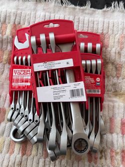 Hyper Tough 12-Piece Flex-Head Ratcheting Wrench Set - Brand New