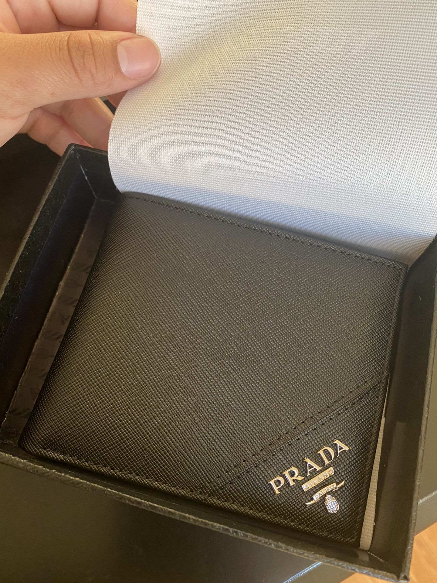 Men’s Prada wallet