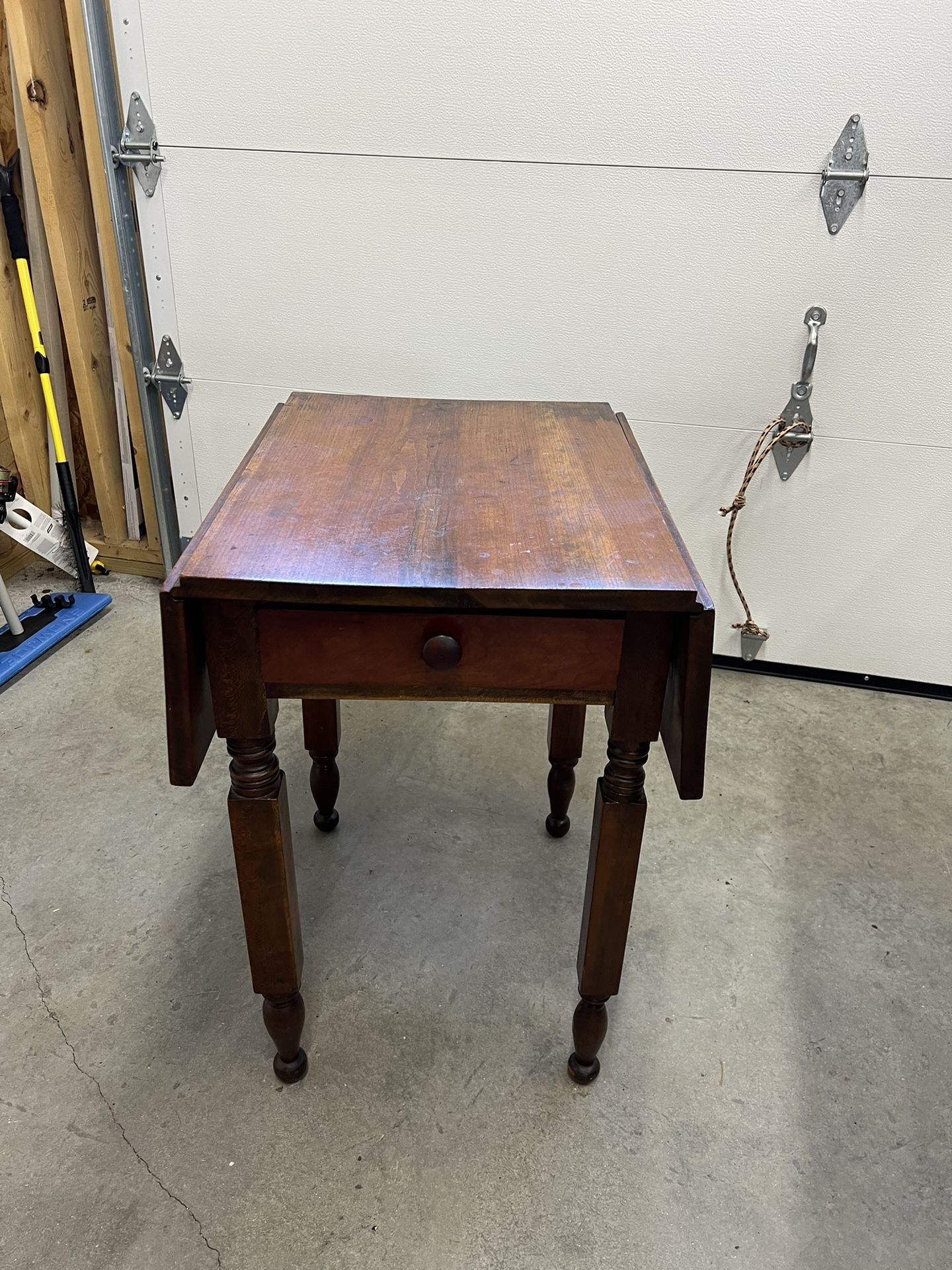 Antique, Medium Size Drop Leaf Table