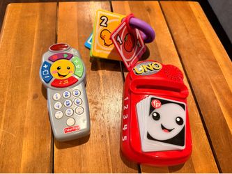 Fisher-Price Laugh & Learn Click 'n Learn Remote and Uno Toy