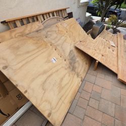 Tons Of Scrap Wood (Free)