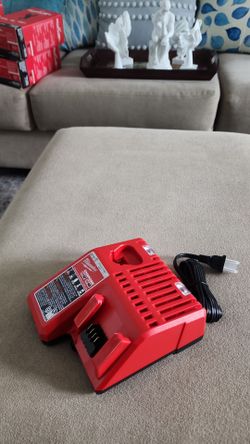 M18/M12 milwaukee charger $30