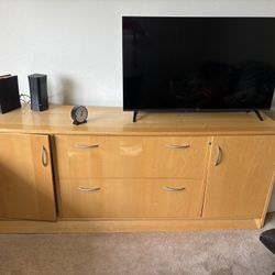 Free TV Stand