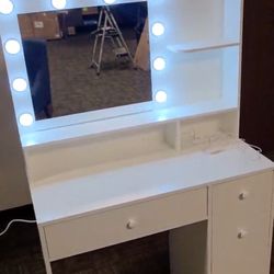 Vanity Mirror