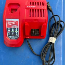 Milwaukee 48-59-1808 M12 and M18 12 Volt/18 Volt Lithium-Ion Rapid Battery Charger; Tools. Rapid Charger 