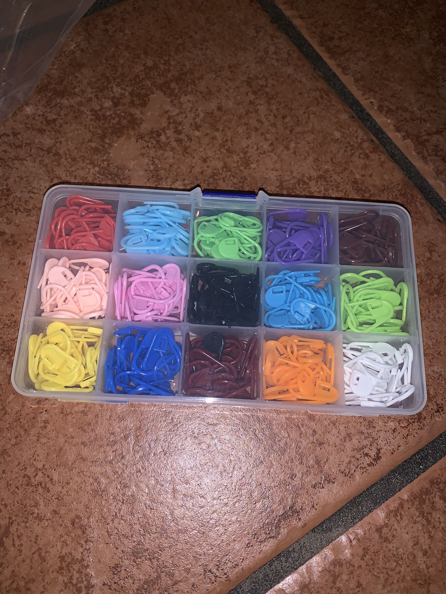 Crochet Pins With Storage Box