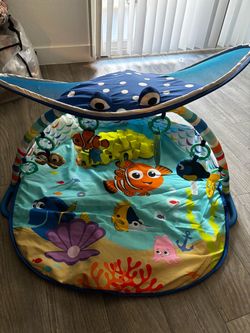 Disney Finding Nemo Baby Activity Play Mat